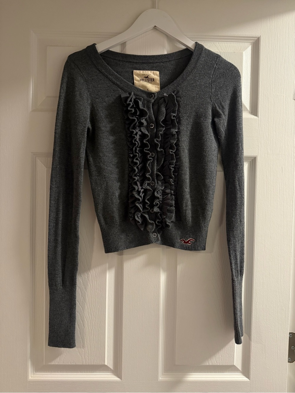 Hollister Charcoal Ruffle-Front Button Cardigan Vintage Y2K